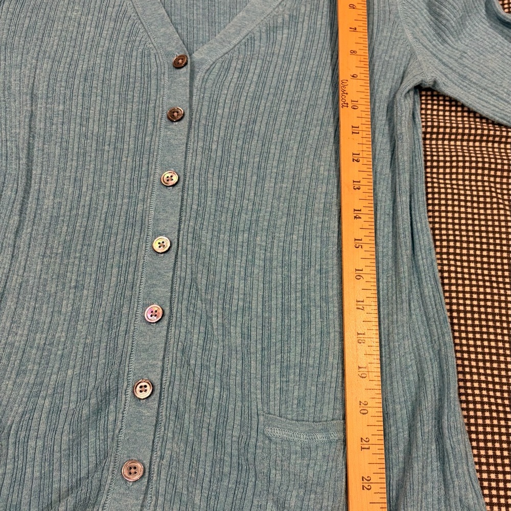 GAP Light Blue Ribbed V-Neck Button Cardigan - Picture 4 of 6